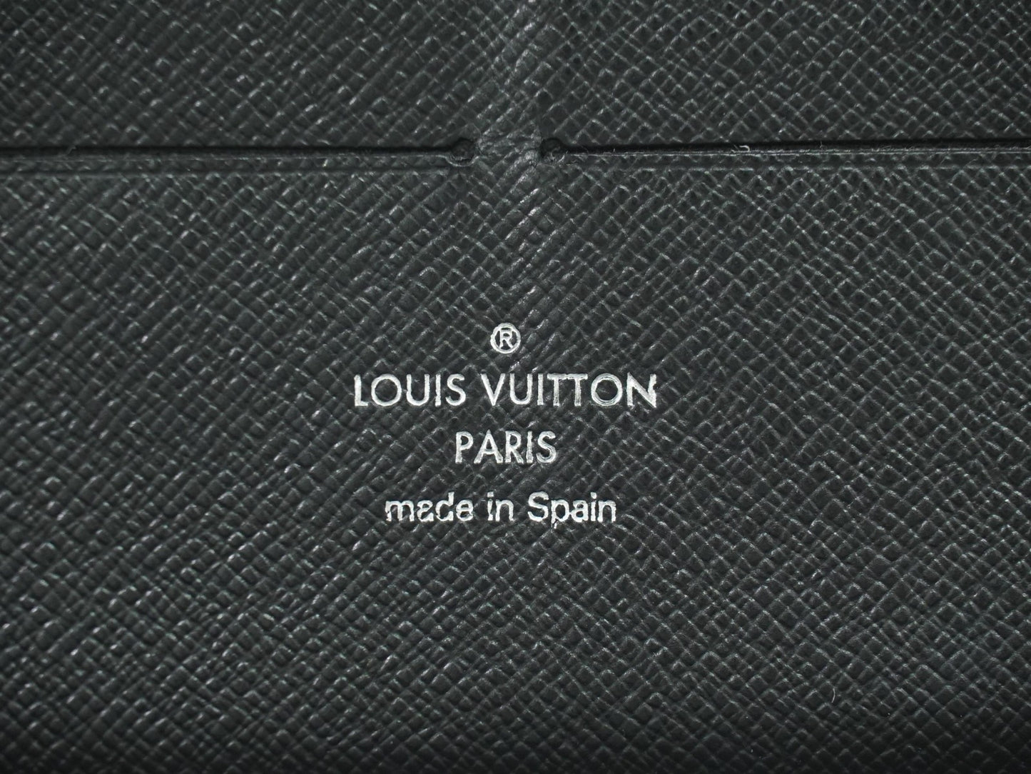 Louis Vuitton Zippy Organizer Taiga Leather, BLACK, LEATHER, Wallets