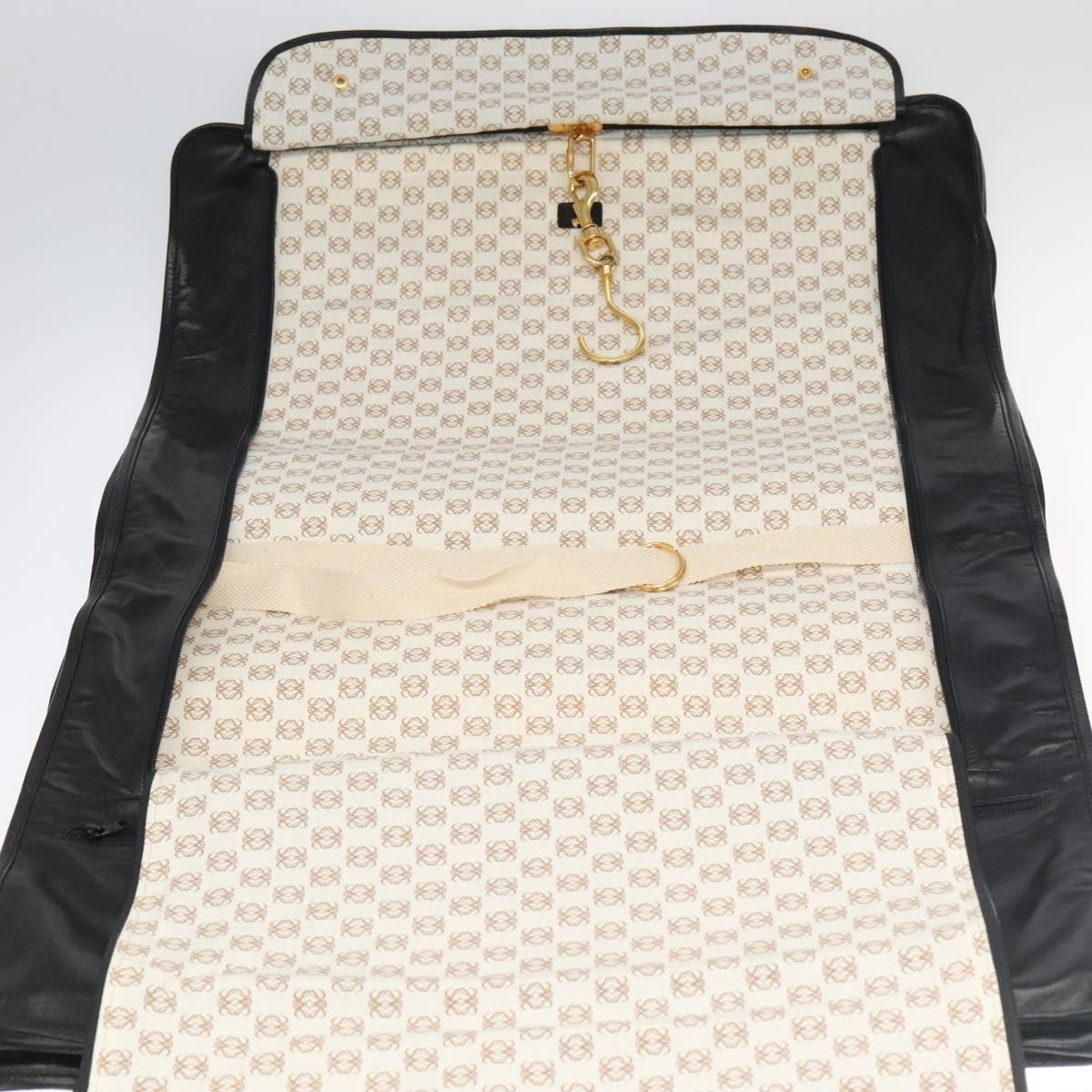 Loewe Anagram handbag Leather, BLACK, LEATHER, Travel bag