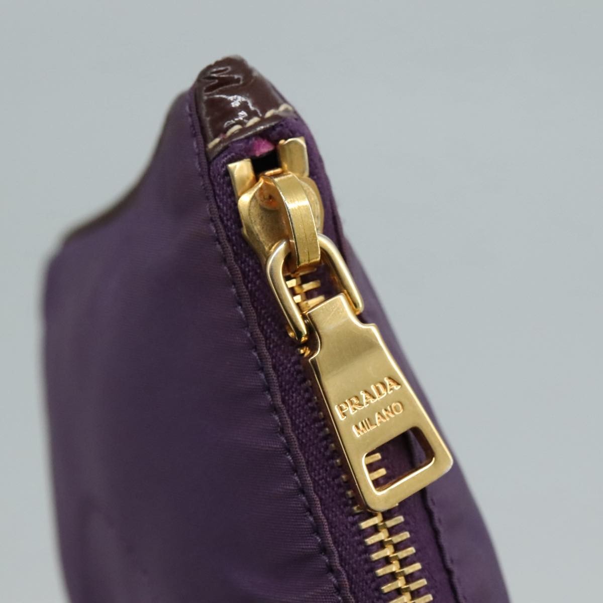 Prada Logo Zip Pouch Tessuto, PURPLE, NYLON, Clutche & pouche