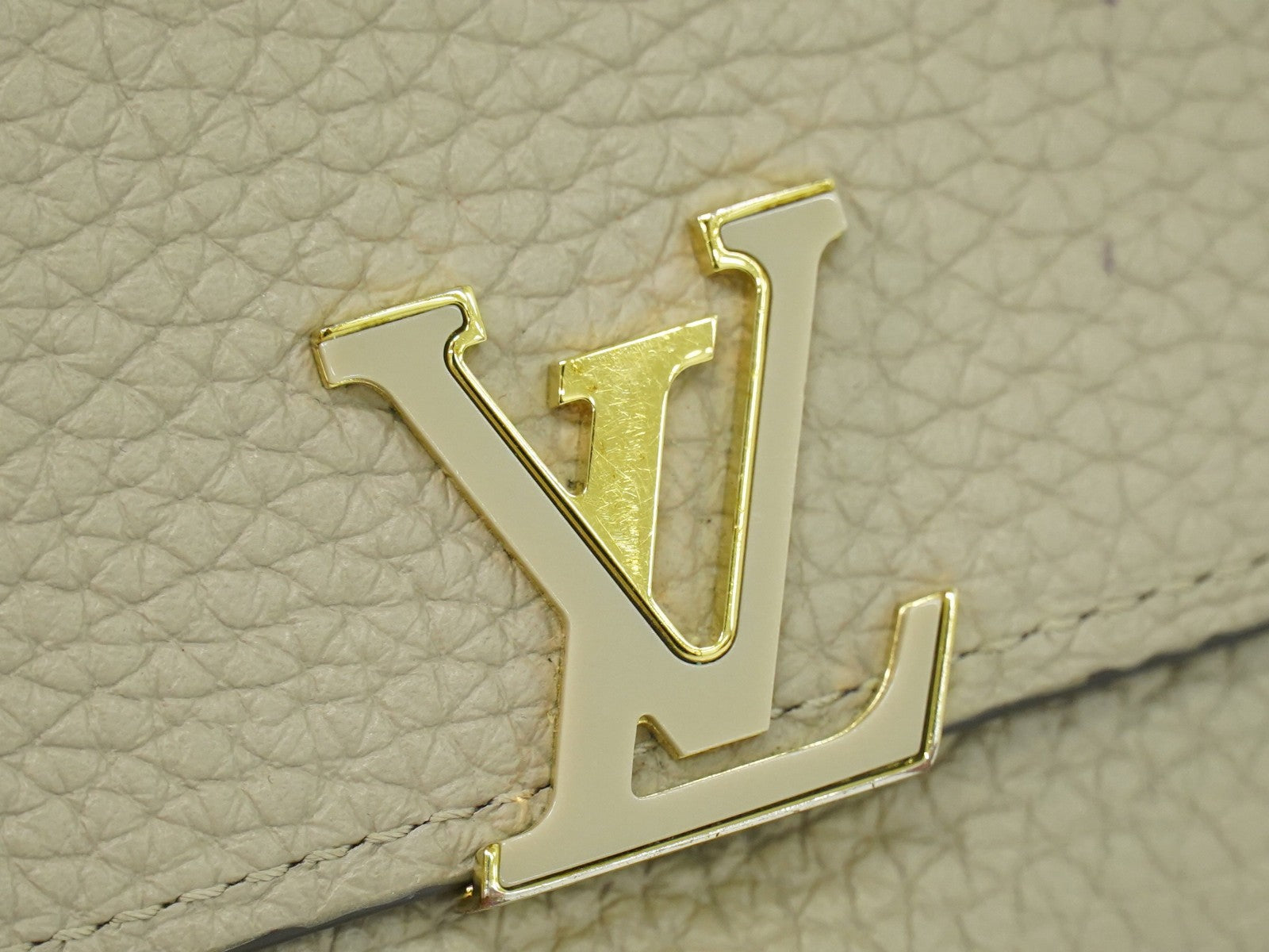 Louis Vuitton Capucines Compact wallet Leather, BEIGE, LEATHER, Wallets