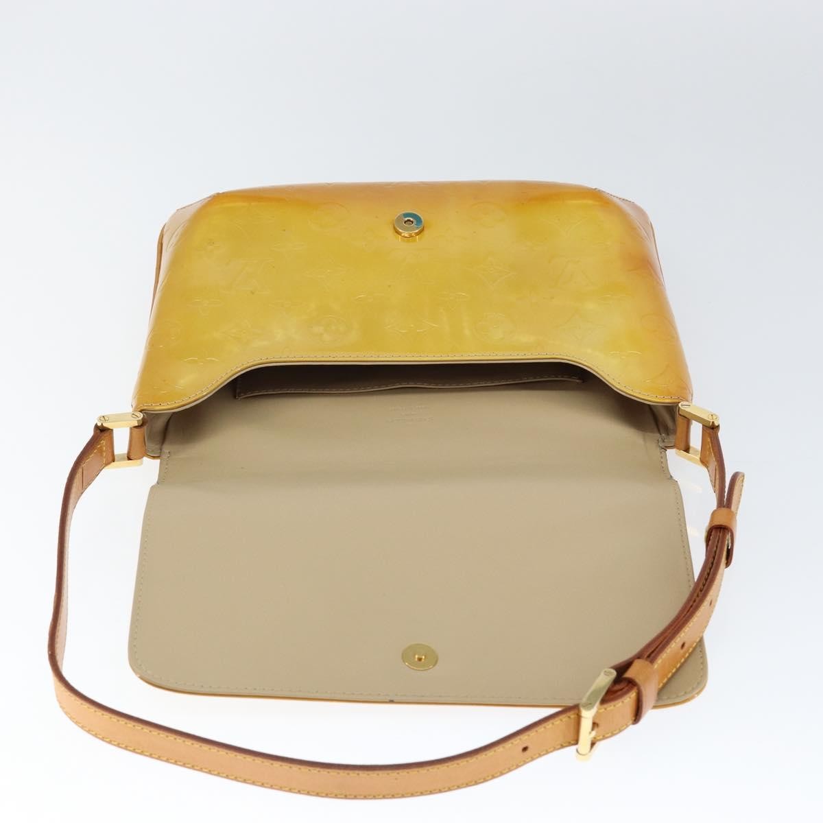 Louis Vuitton Thompson Street Handbag Monogram Vernis, BEIGE, PATENT_LEATHER, Shoulder bag