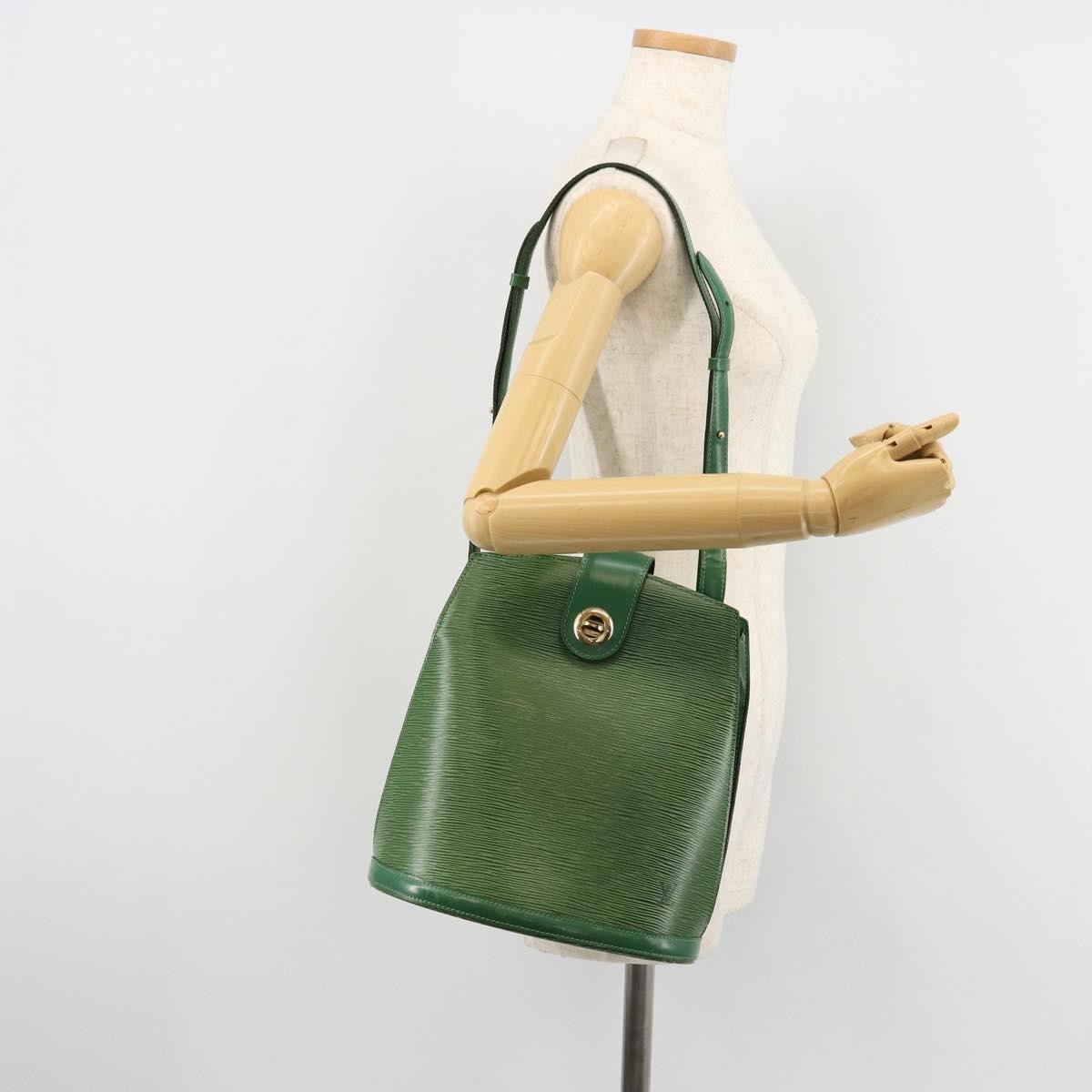 Louis Vuitton Cluny Shoulder Bag Epi Leather, Green, Leather, Shoulder Bag