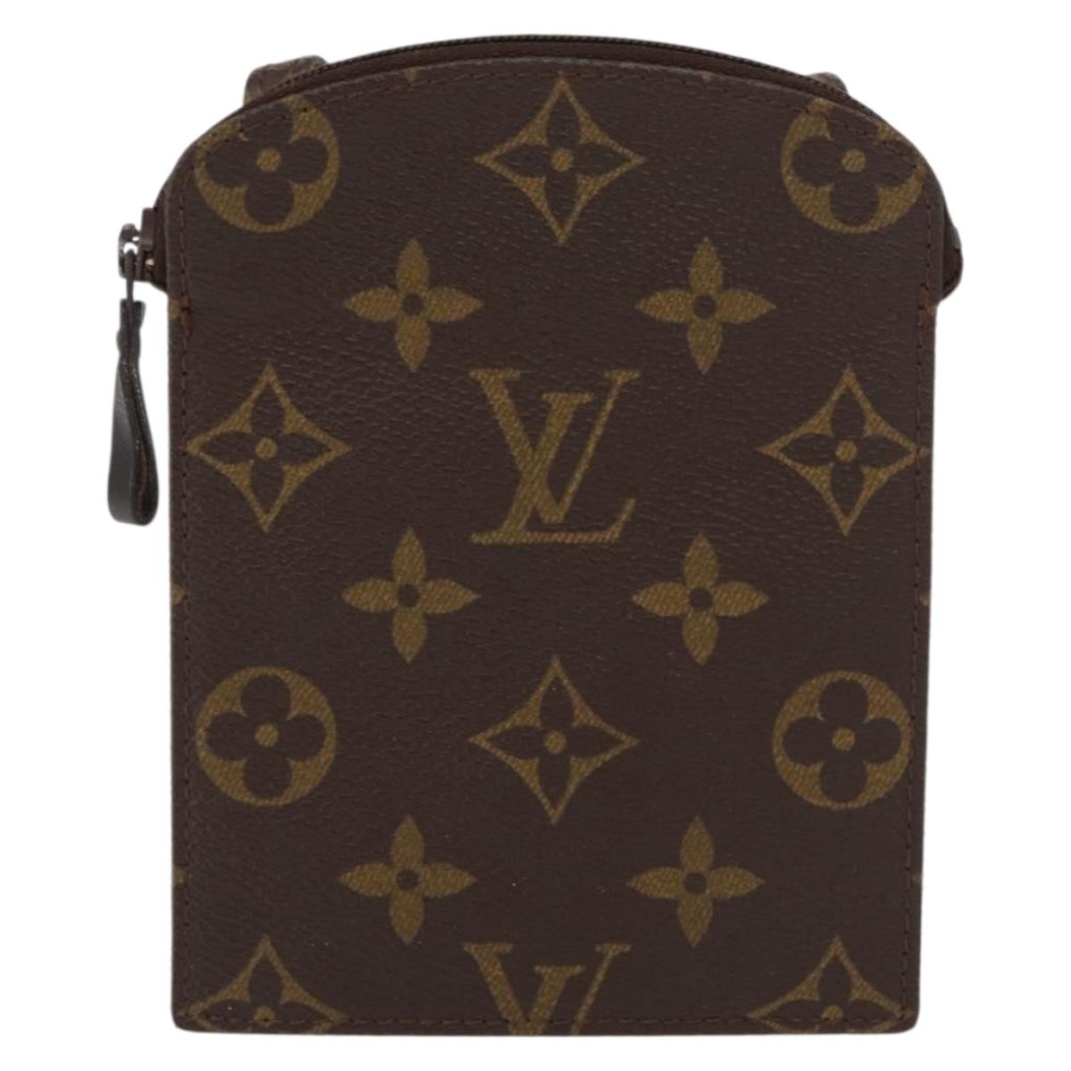 Louis Vuitton Pochette Secret Monogram canvas, BROWN, CANVAS, Clutche & pouche