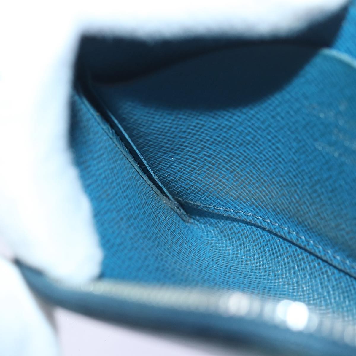 Louis Vuitton Porte-Monnaie NM Wallet Epi leather, BLUE, LEATHER, Wallets