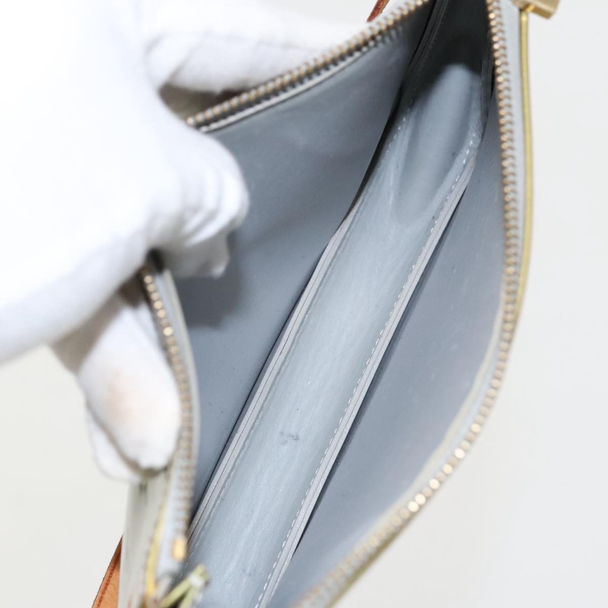 Louis Vuitton Lexington Pochette Monogram Vernis, GRAY, PATENT_LEATHER, Clutche & pouche