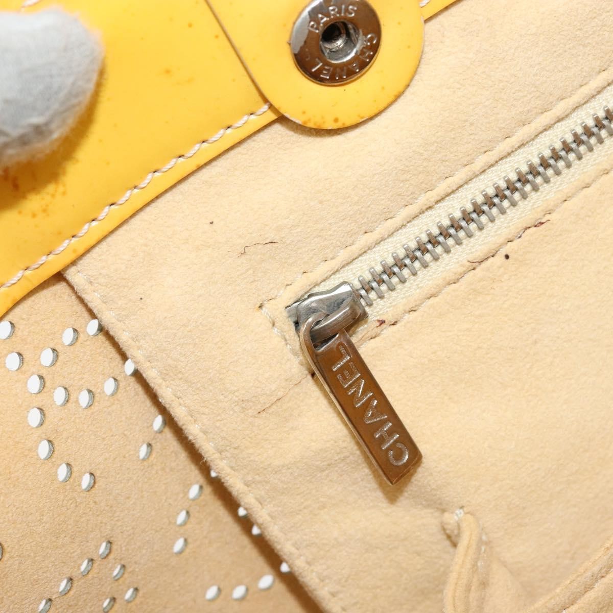 Chanel CC No.5 Shopping Tote Perforated Patent, YELLOW, PATENT_LEATHER, Tote bag