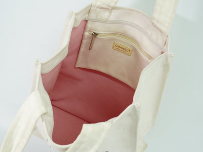 Chanel Cruise Tote Printed Canvas, WHITE, CANVAS, Tote bag