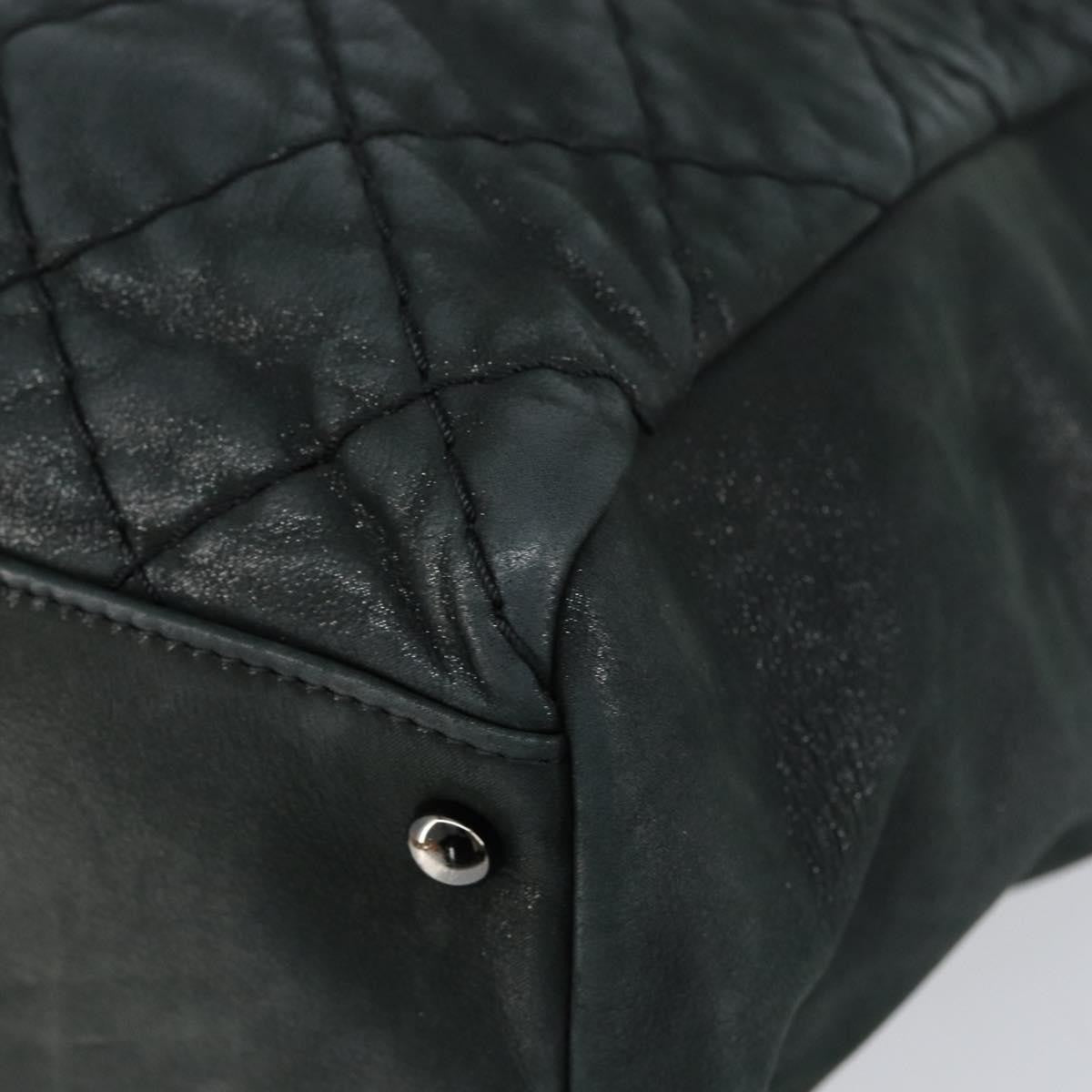 Chanel CC Charm Tote Quilted Iridescent Calfskin, GREEN, LEATHER, Tote bag