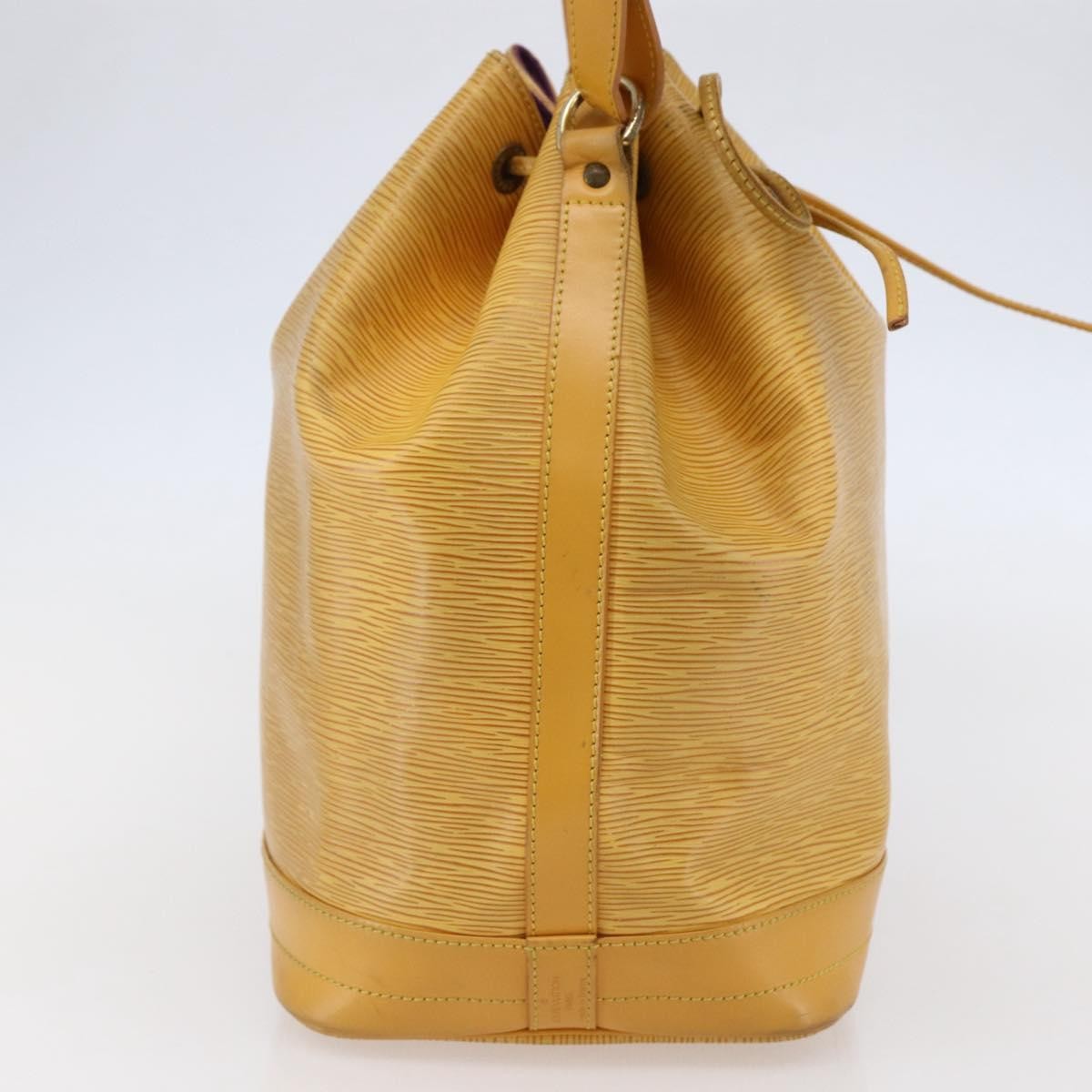 Louis Vuitton Noe Handbag Epi leather, YELLOW, LEATHER, Shoulder bag
