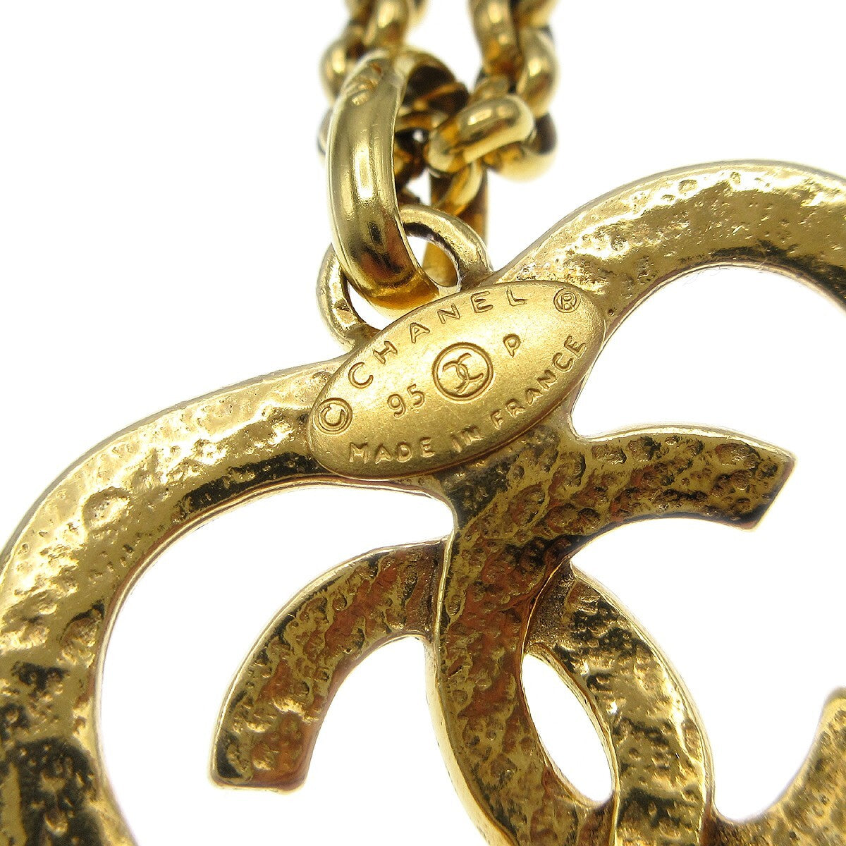 Chanel CC Heart Pendant Necklace Metal, GOLD, GOLD_PLATED, Necklace