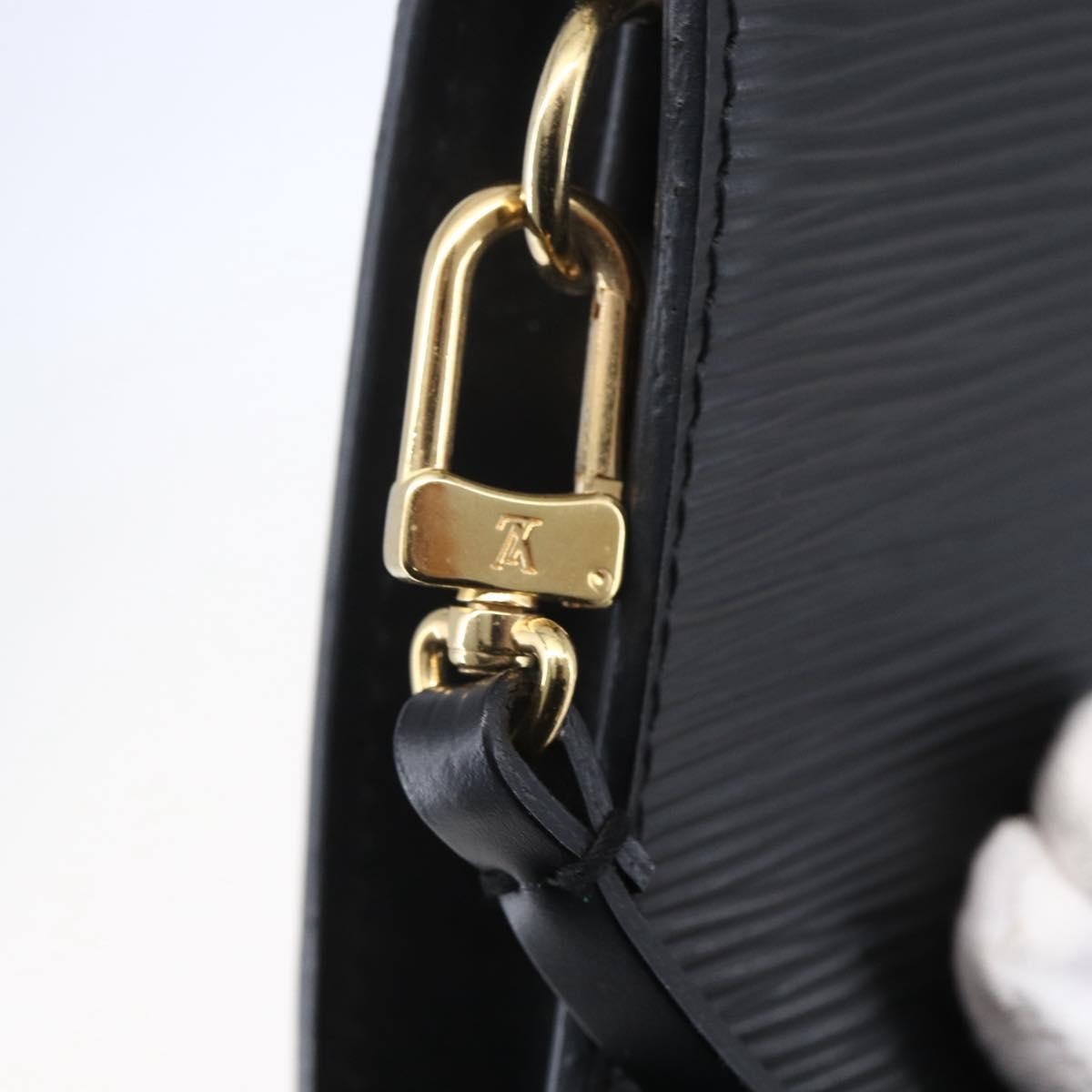 Louis Vuitton Pochette Accessoires Epi Leather, BLACK, LEATHER, Clutche & pouche