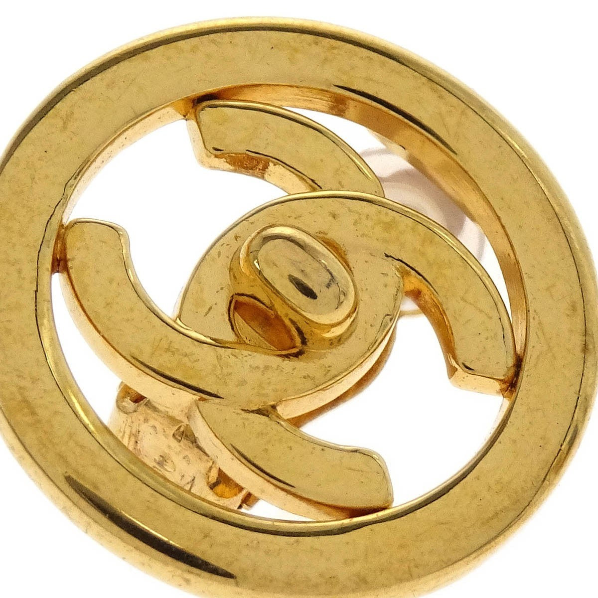 Chanel CC Round Earrings Metal, GOLD, GOLD_PLATED, Earrings