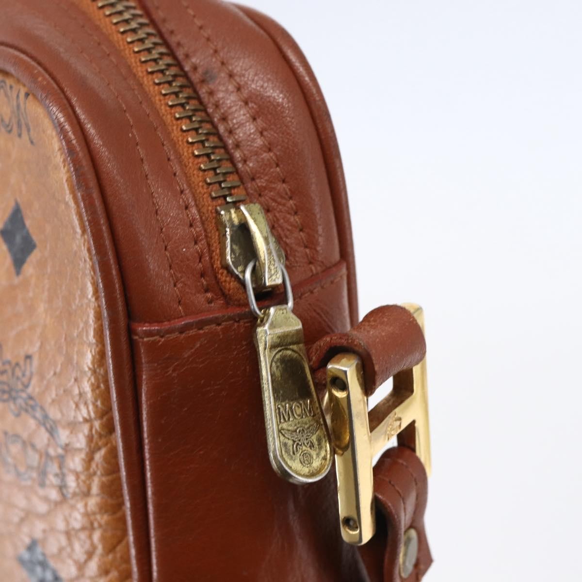 MCM Visetos Shoulder bag Canvas and Leather, BROWN, CANVAS, Shoulder bag