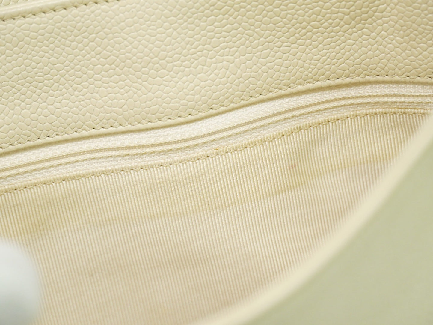 Chanel Vintage Shoulder Bag Leather, ECRU, LEATHER, Shoulder bag