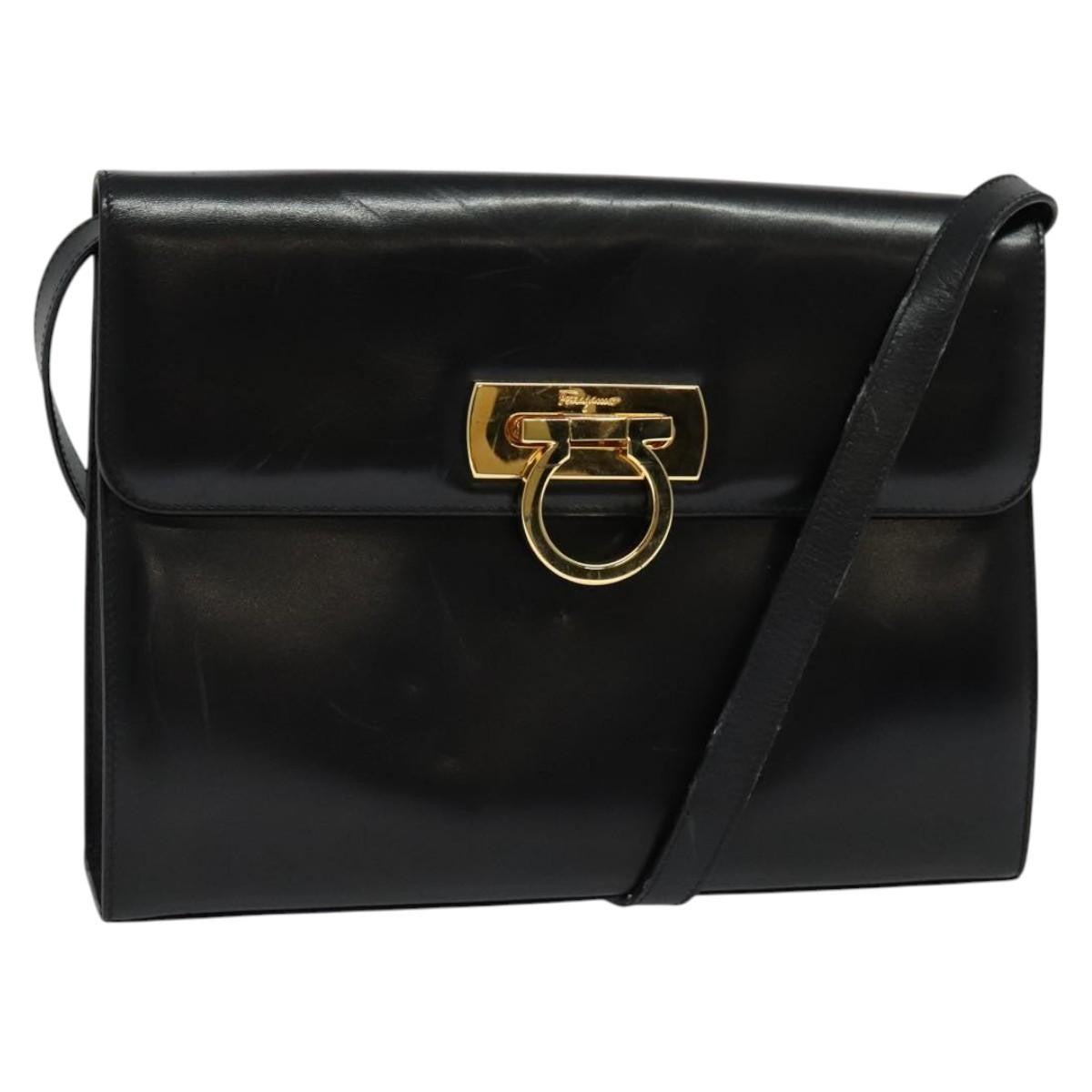 Salvatore Ferragamo Gancini Shoulder Bag Leather, BLACK, LEATHER, Shoulder bag