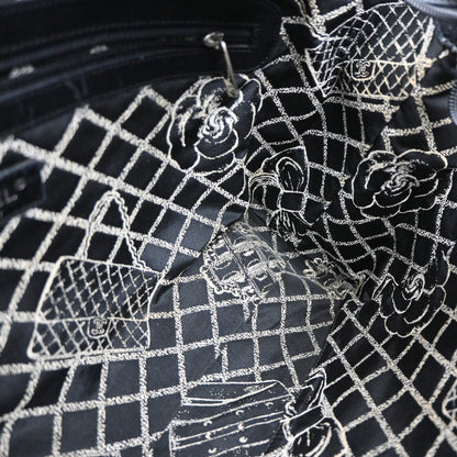 Chanel Essential 31 Rue Cambon Shopping Tote Leather, BLACK, LEATHER, Tote bag