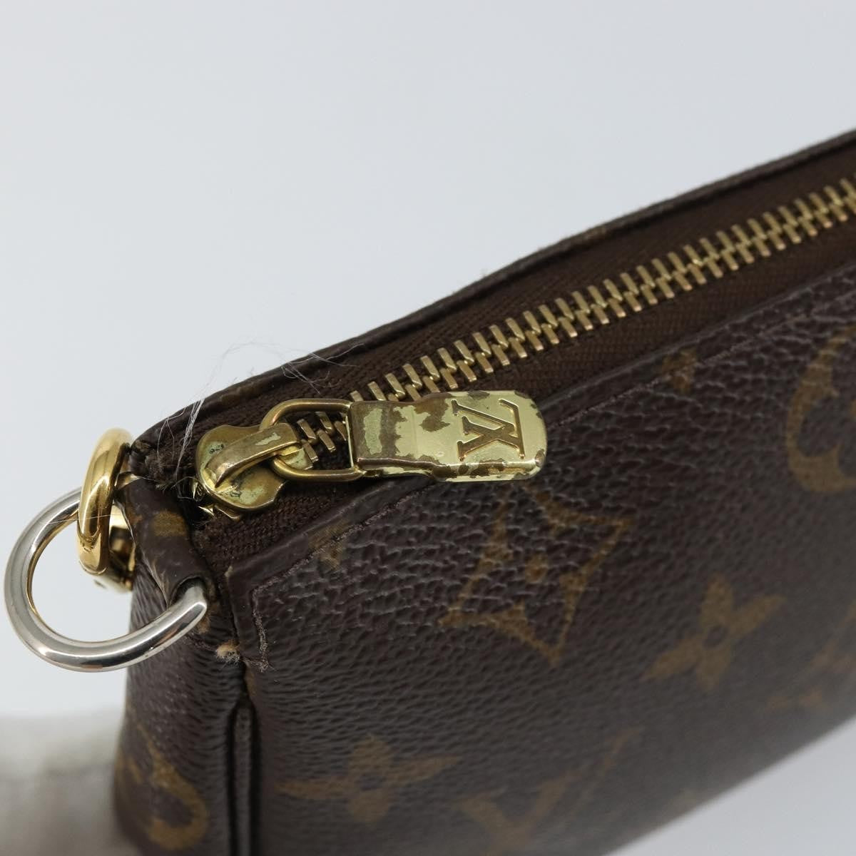 Louis Vuitton Pochette Accessoires Monogram Canvas, BROWN, CANVAS, Clutche & pouche