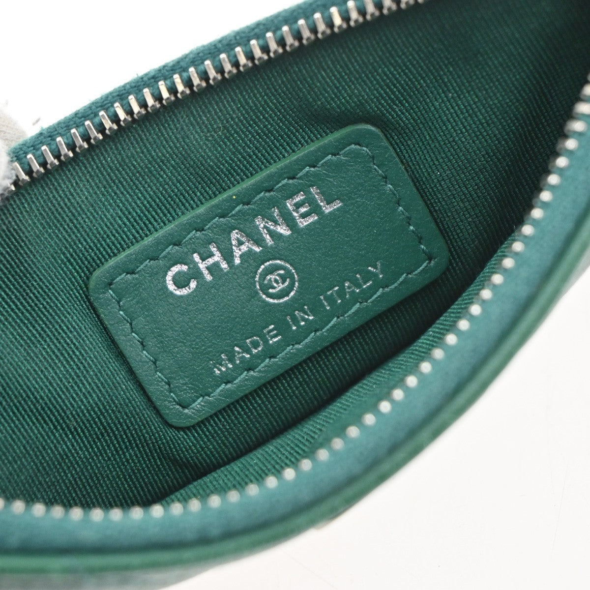 Chanel Card Case Leather, GREEN, LEATHER, Clutche & pouche