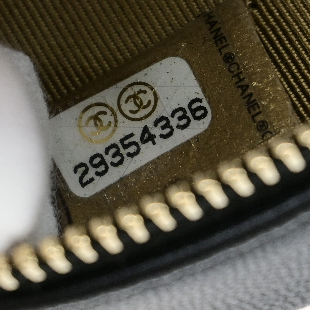 Chanel Chic Pearls Round Clutch with Chain Quilted Lambskin, BLACK, LEATHER, Shoulder bag