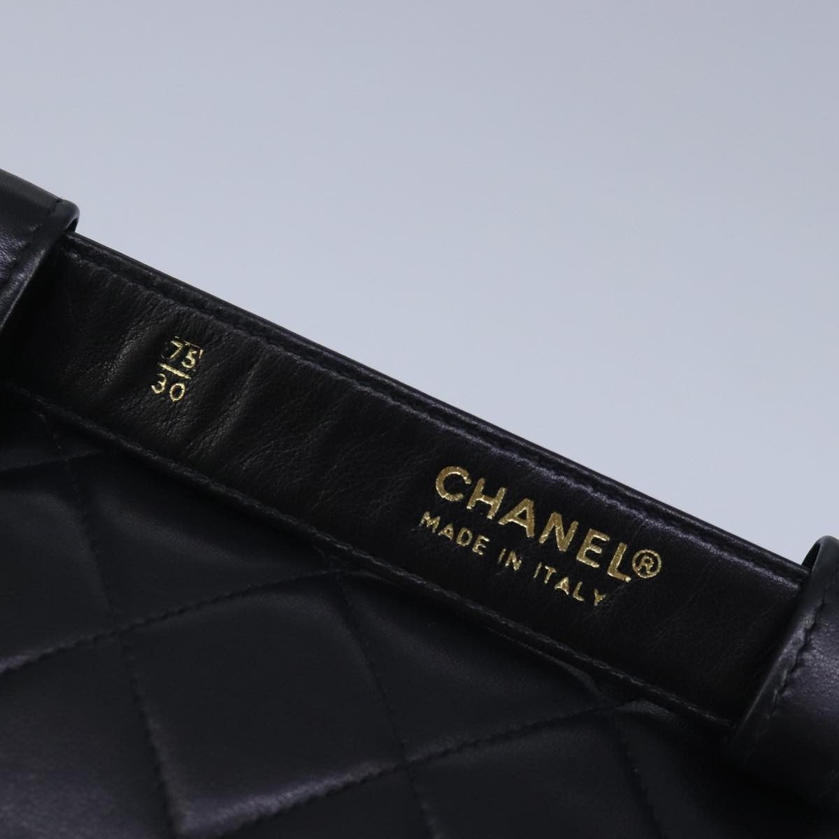 Chanel Vintage CC Flap Waist Bag Quilted Leather, BLACK, LEATHER, Clutche & pouche