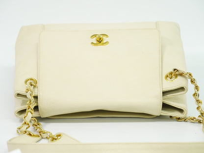 Chanel Vintage Shoulder Bag Leather, ECRU, LEATHER, Shoulder bag
