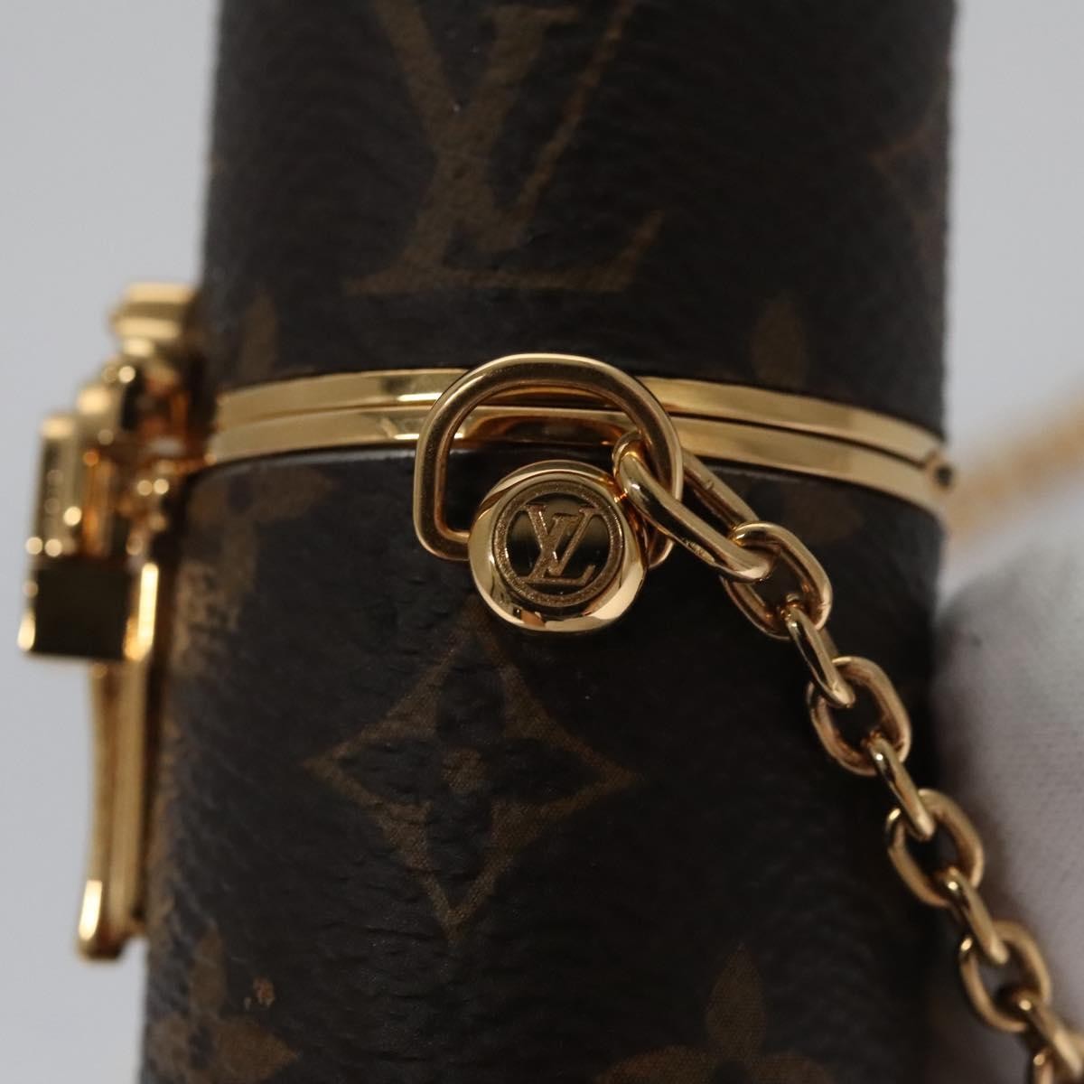 Louis Vuitton Lipstick Case on Chain Monogram Canvas, BROWN, CANVAS, Clutche & pouche