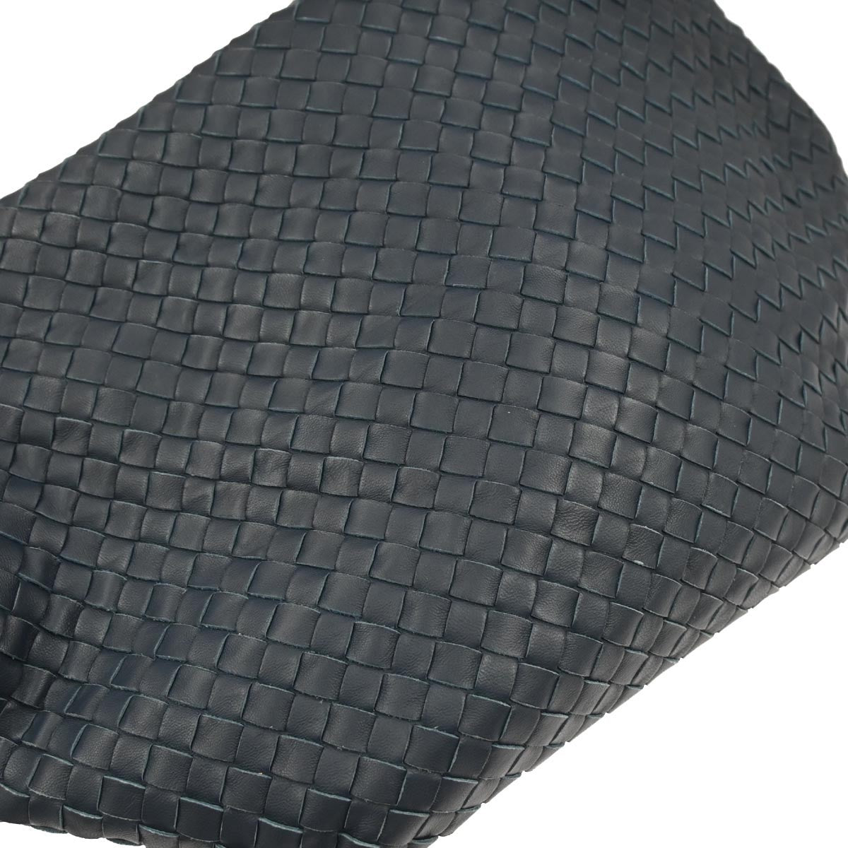 Bottega Veneta Zip Cube Messenger Intrecciato Nappa, NAVY, LEATHER, Shoulder bag