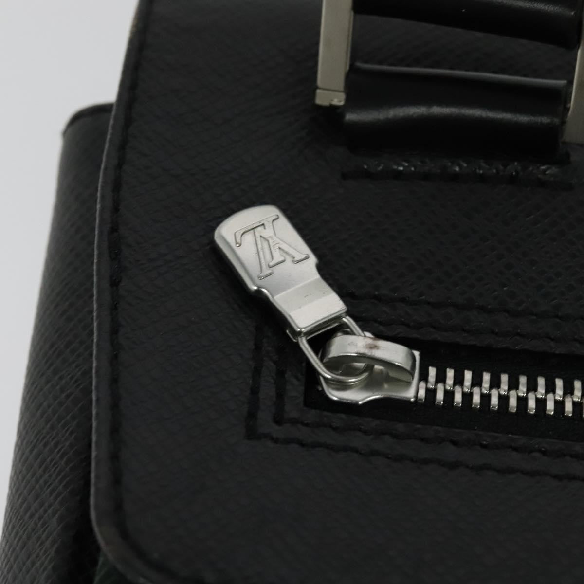 Louis Vuitton Saratov Messenger Bag Taiga Leather and Canvas, GRAY, LEATHER, Crossbody bag