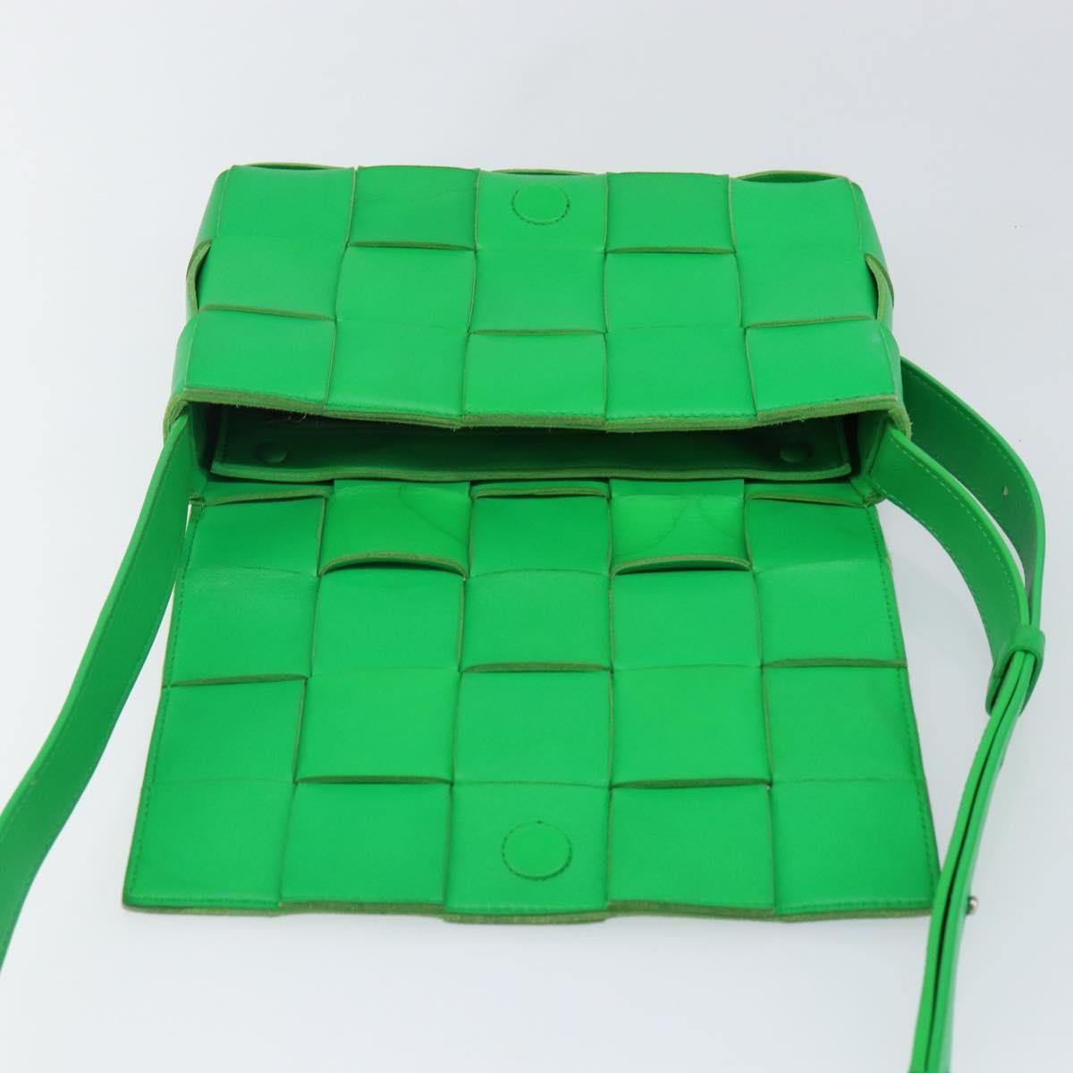 Bottega Veneta Cassette Crossbody Bag Maxi Intrecciato Leather, GREEN, LEATHER, Crossbody bag