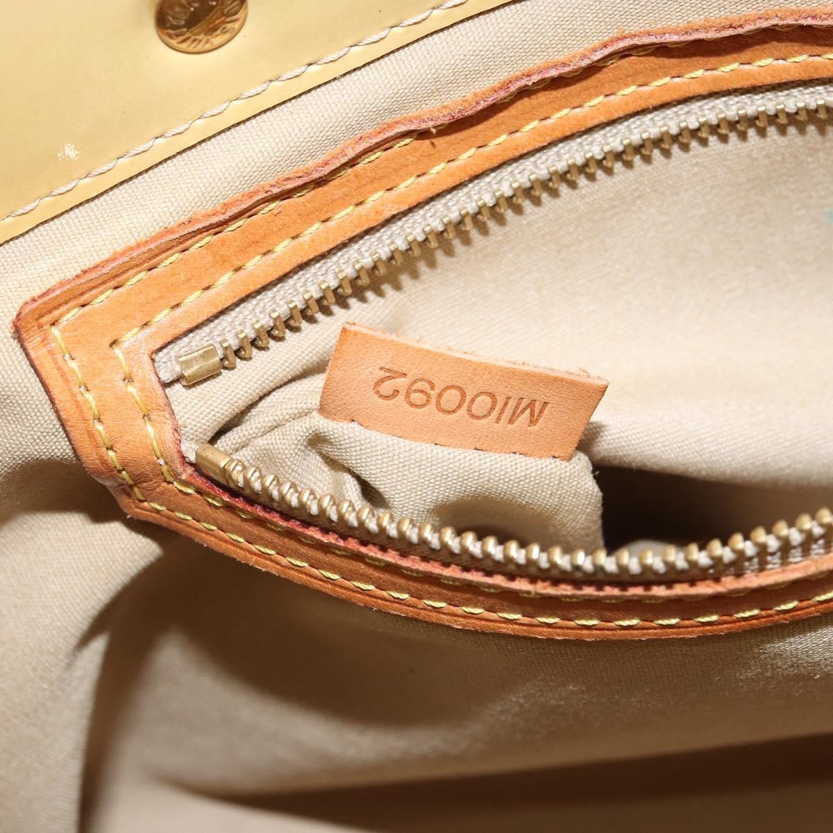 Louis Vuitton Reade Handbag Monogram Vernis, BEIGE, PATENT_LEATHER, Handbag