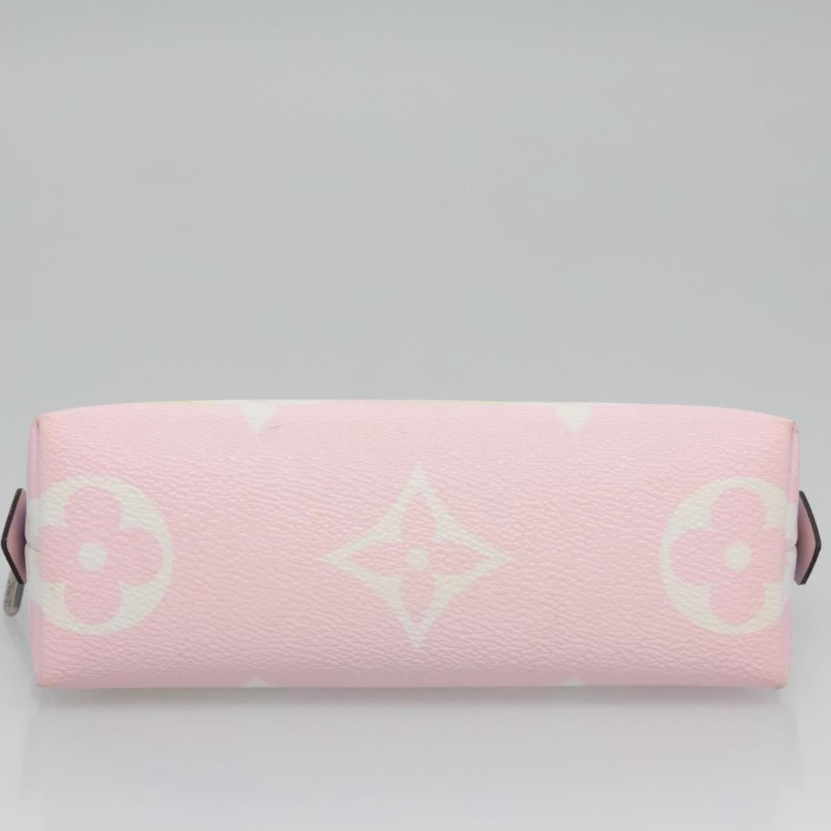 Louis Vuitton Cosmetic Pouch Spring in the City Monogram Giant Canvas, MULTICOLOUR, CANVAS, Clutche & pouche