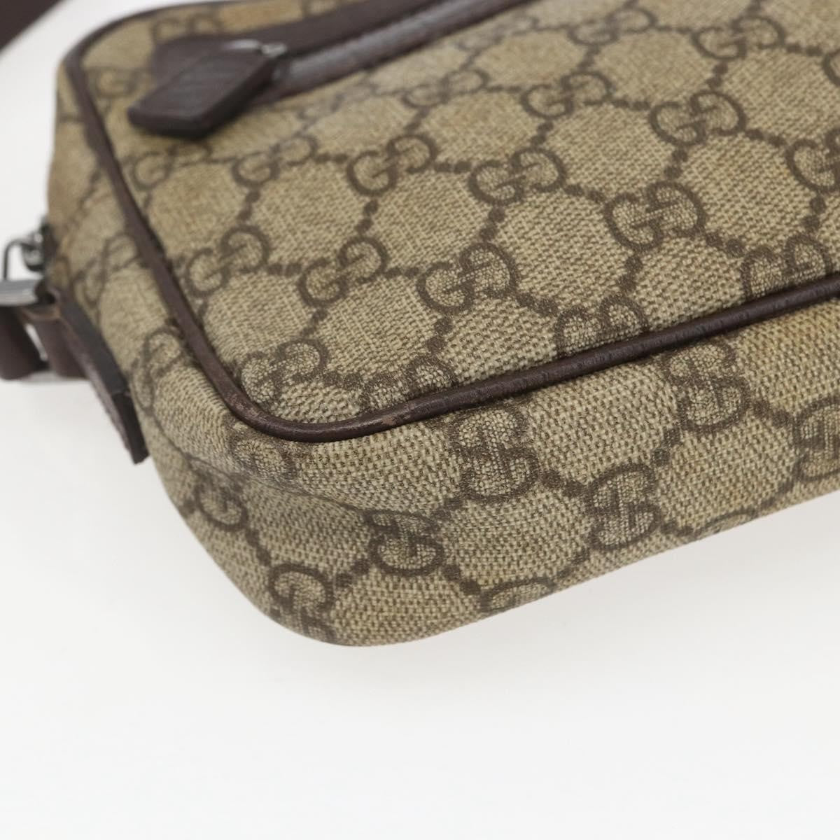 Gucci Wristlet Clutch GG Coated Canvas, BEIGE, CANVAS, Clutche & pouche