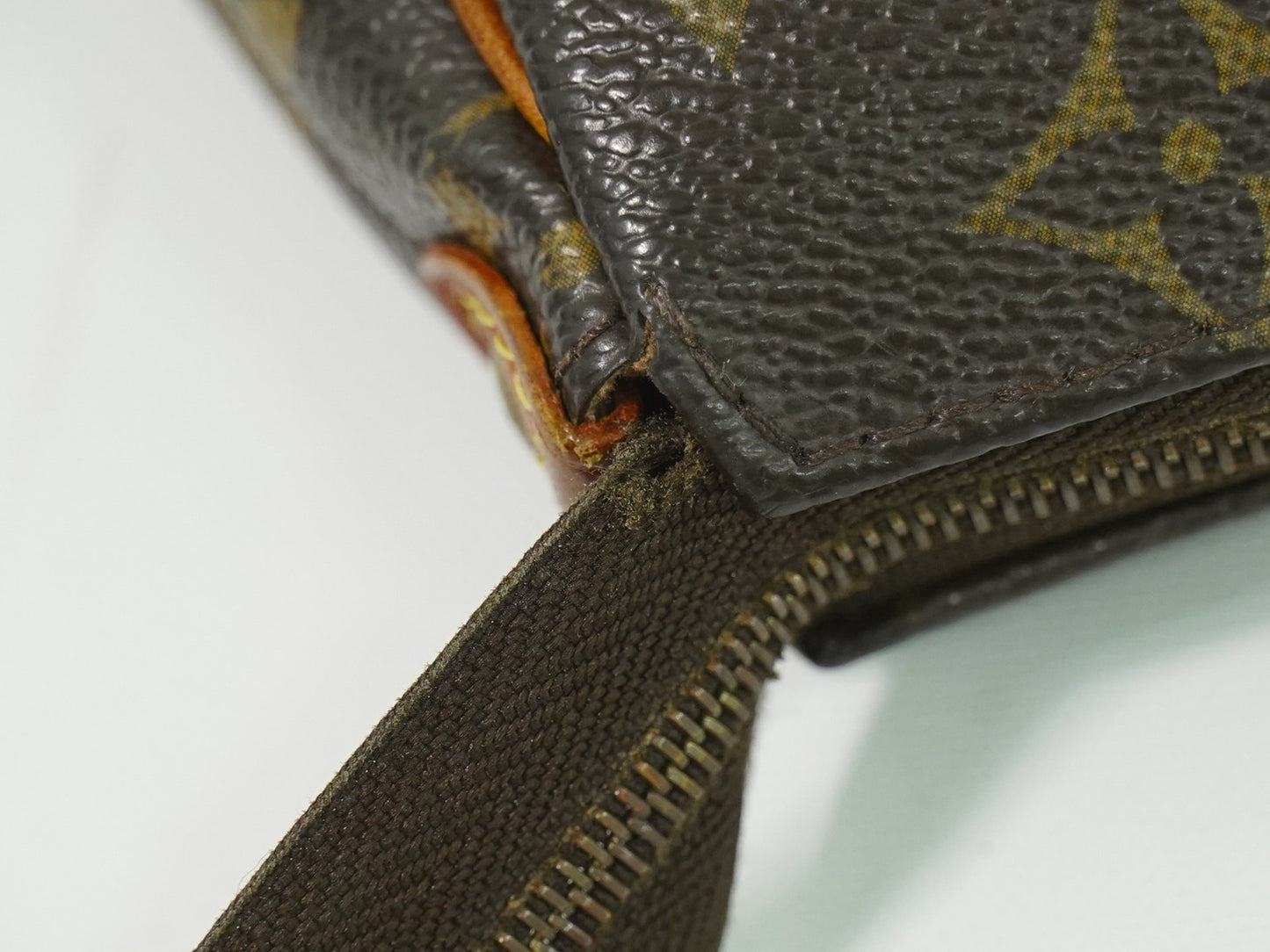 Louis Vuitton Eva Handbag Monogram Canvas, BROWN, CANVAS, Clutche & pouche