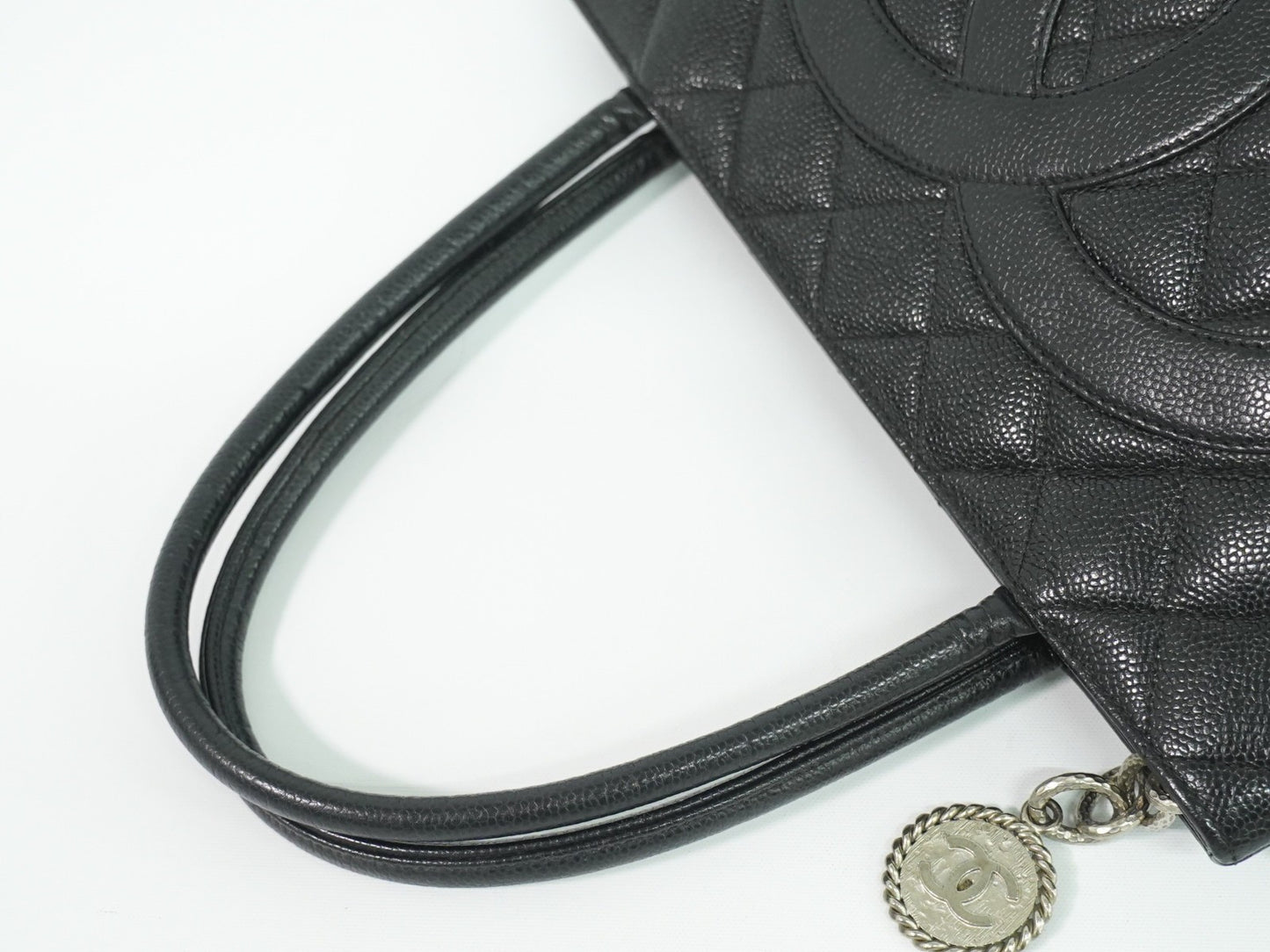 Chanel Medallion Tote Quilted Caviar, BLACK, LEATHER, Tote bag