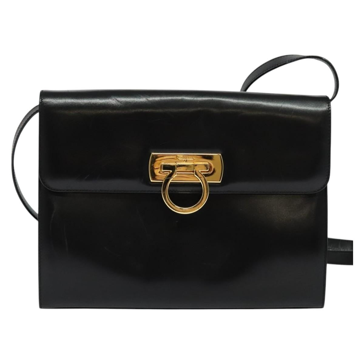 Salvatore Ferragamo Gancini Shoulder Bag Leather, BLACK, LEATHER, Shoulder bag