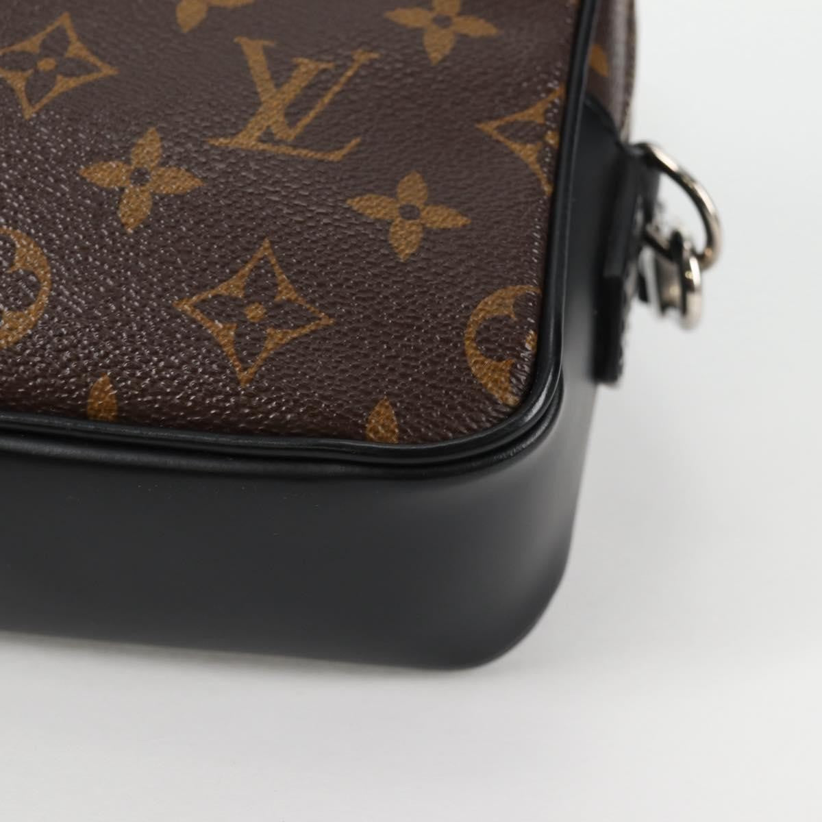 Louis Vuitton Kasai Clutch Macassar Monogram Canvas, BROWN, CANVAS, Clutche & pouche