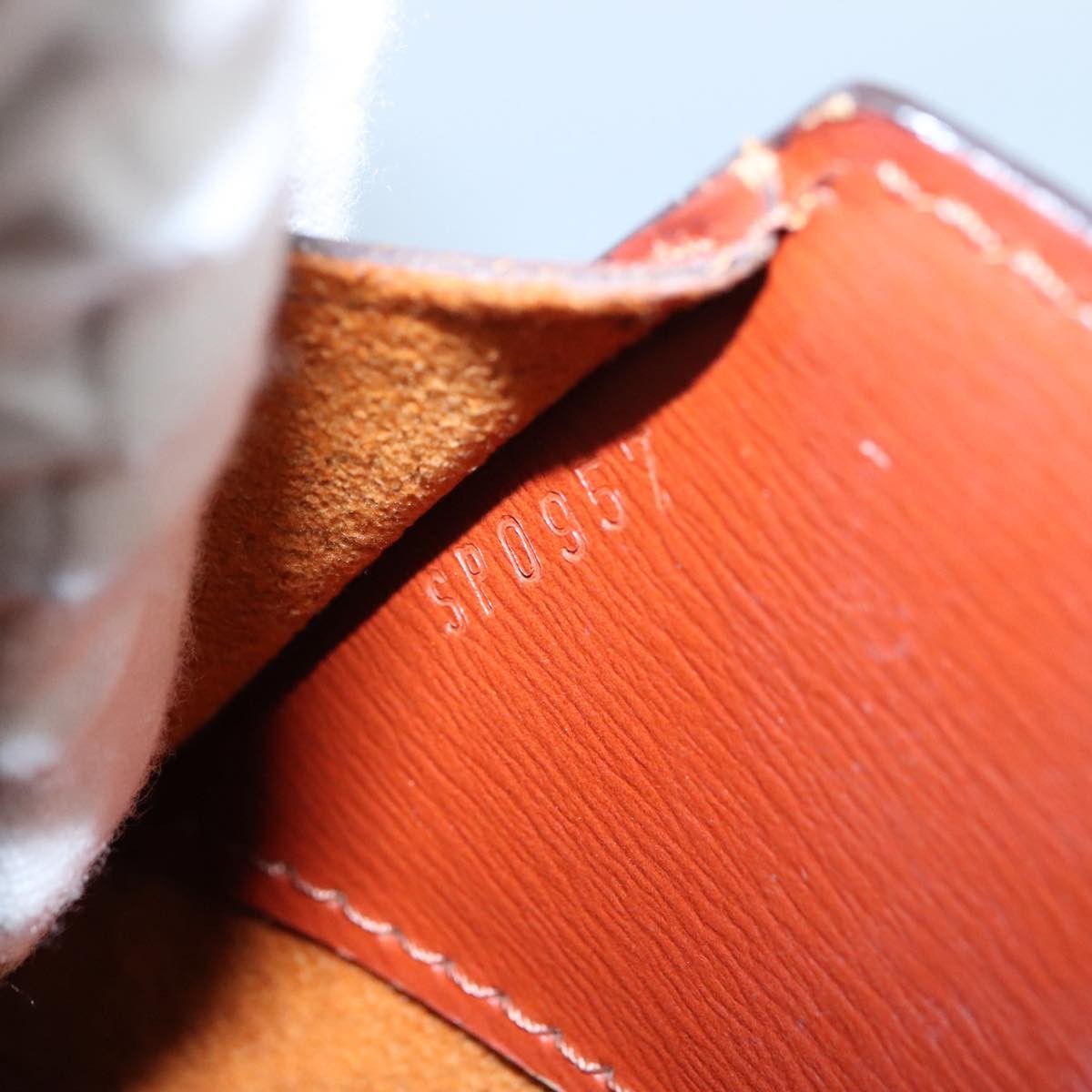 Louis Vuitton Cluny Shoulder Bag Epi Leather, BROWN, LEATHER, Shoulder bag