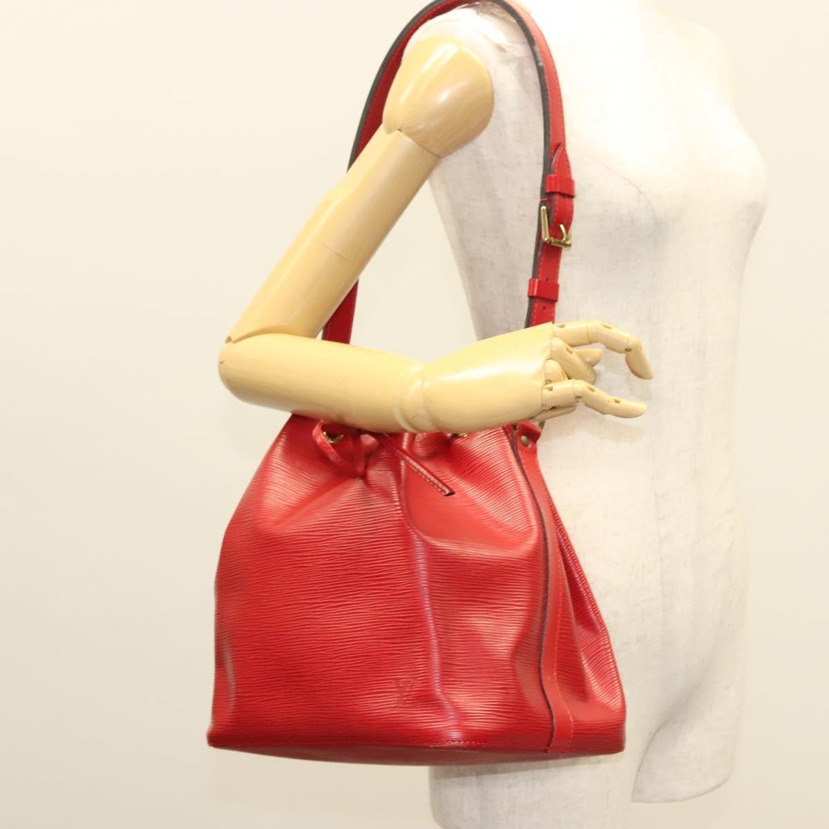 Louis Vuitton Petit Noe Handbag Epi Leather, RED, LEATHER, Shoulder bag