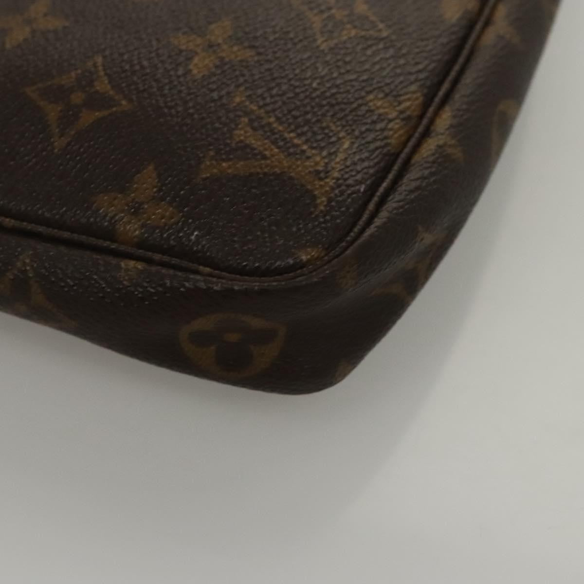 Louis Vuitton Pochette Accessoires Monogram Canvas, BROWN, CANVAS, Clutche & pouche