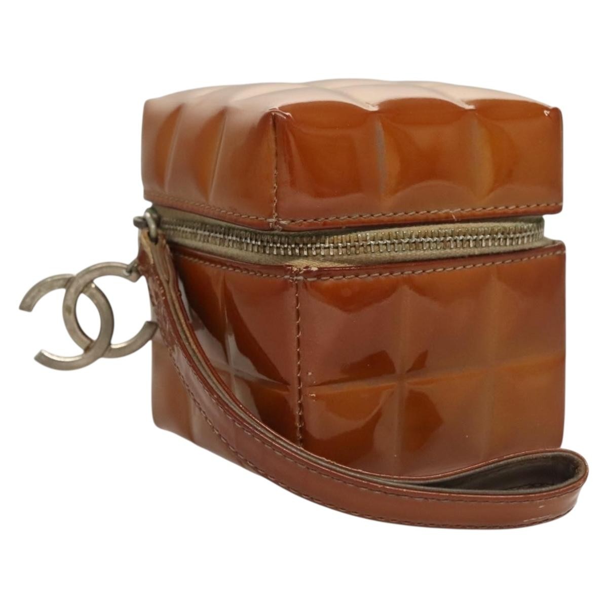Chanel Rubiks Cube Wristlet Quilted Patent, BROWN, PATENT_LEATHER, Clutche & pouche