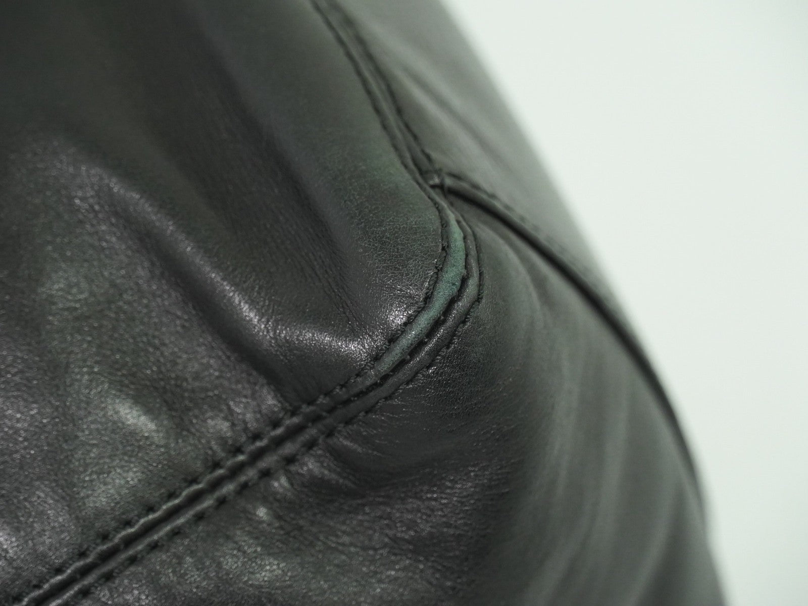 Chanel Vintage CC Resin Chain Tote Leather, BLACK, LEATHER, Tote bag