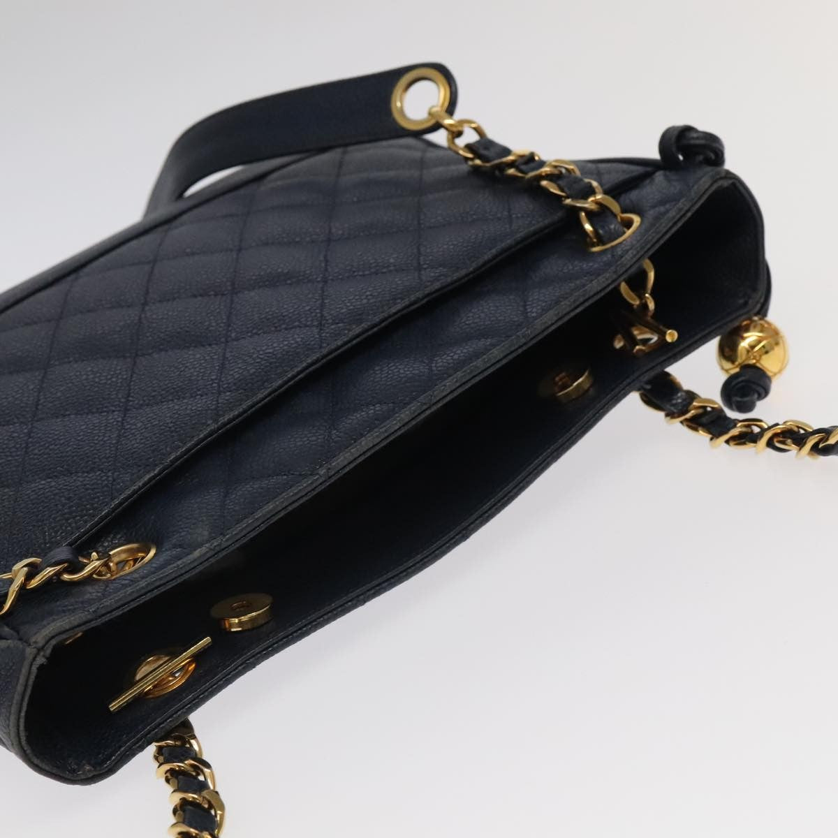 Chanel Vintage Stitched CC Shoulder Bag Caviar, NAVY, LEATHER, Shoulder bag