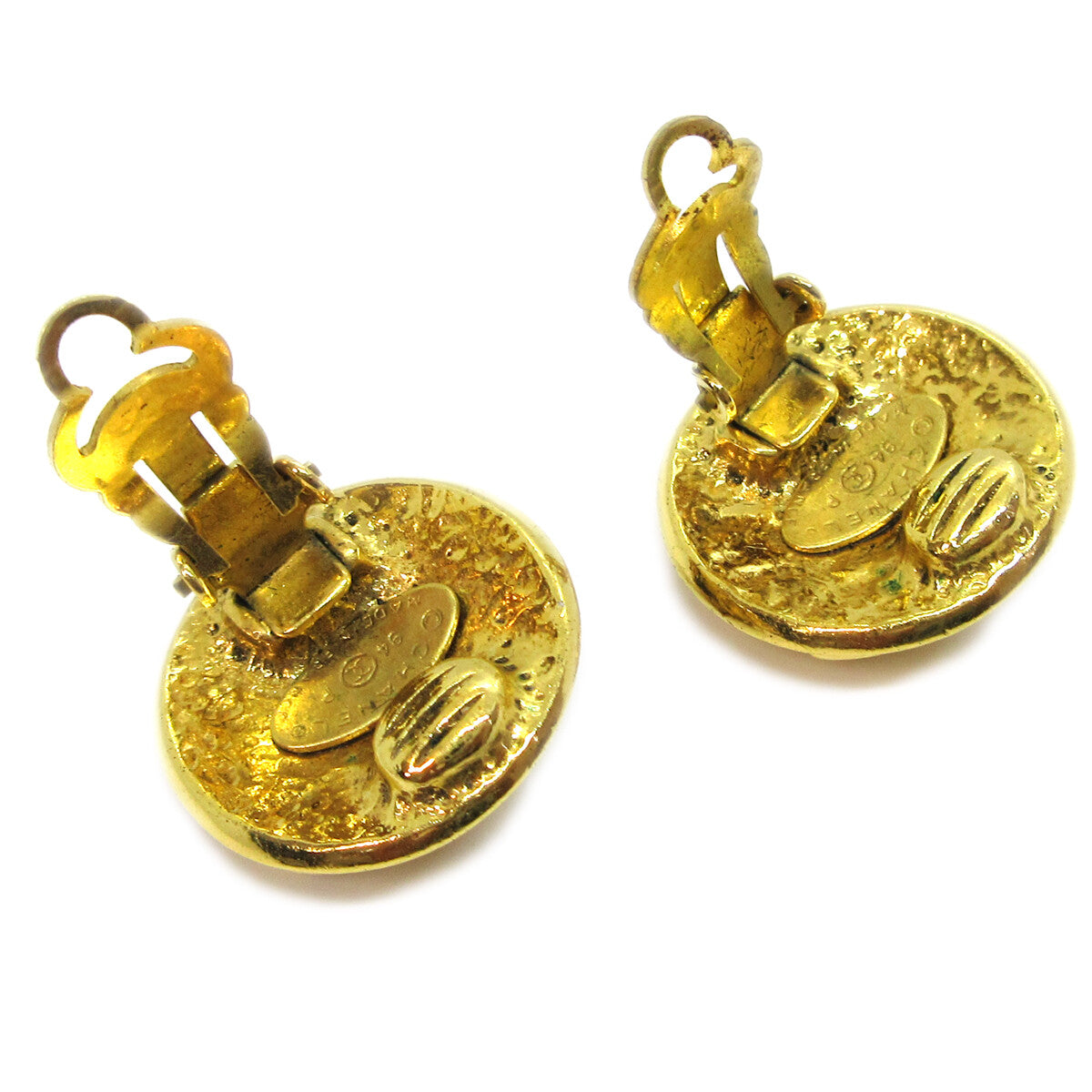 Chanel CC Button Clip-On Earrings Metal, GOLD, GOLD_PLATED, Earrings