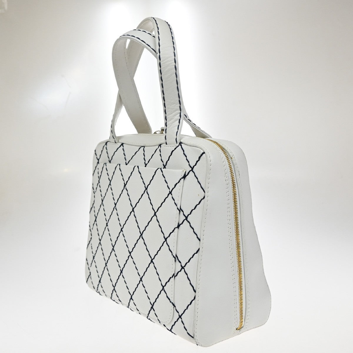 Chanel Surpique Zip Around Satchel Quilted Leather, WHITE, LEATHER, Tote bag