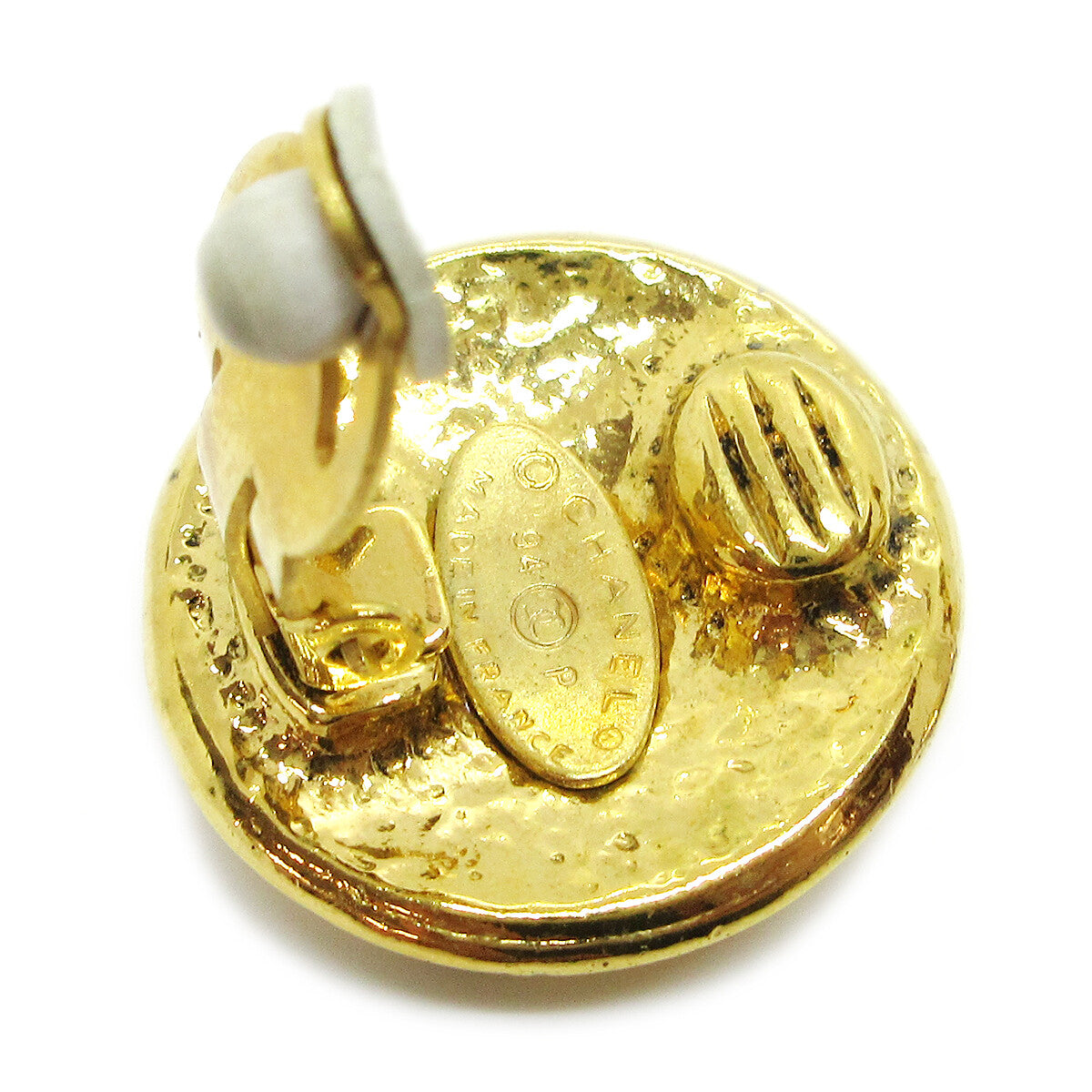 Chanel Vintage CC Round Clip-On Earrings Metal, GOLD, GOLD_PLATED, Earrings