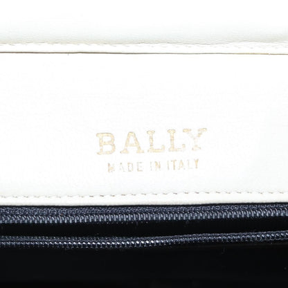 Bally Vintage Shoulder Bag Quilted leather, White, Leather, Shoulder Bag