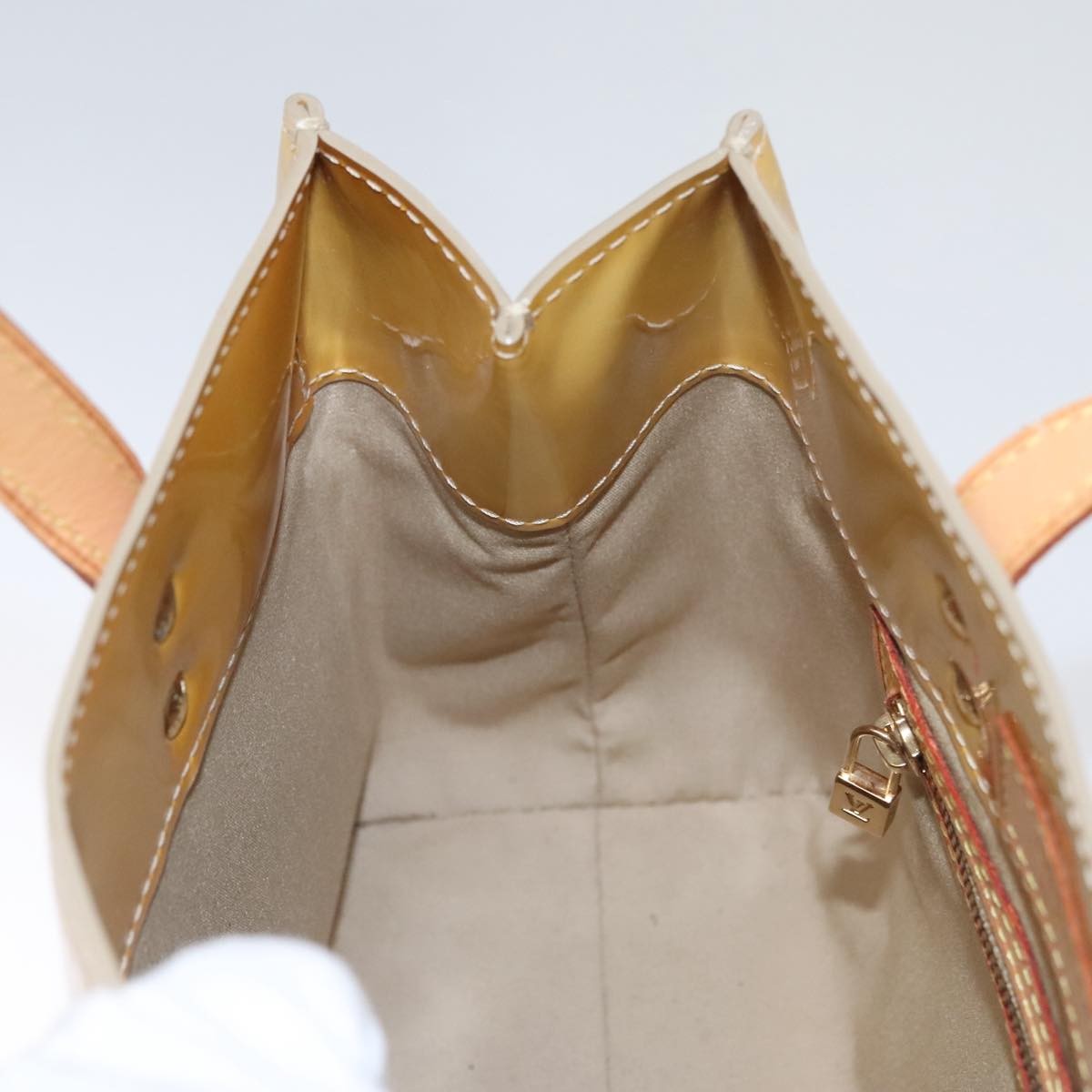 Louis Vuitton Reade Handbag Monogram Vernis, BEIGE, PATENT_LEATHER, Handbag
