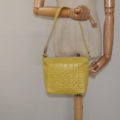Chanel Chocolate Bar CC Shoulder Bag Quilted Leather, YELLOW, LEATHER, Shoulder bag