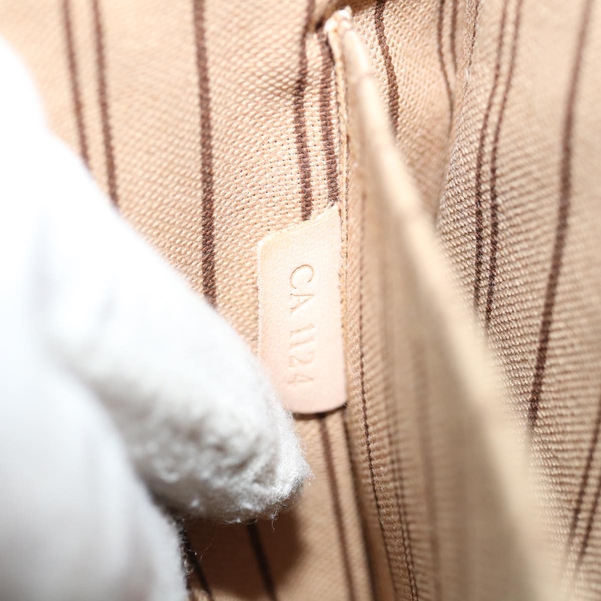 Louis Vuitton Neverfull Pochette Monogram Canvas, BROWN, CANVAS, Clutche & pouche