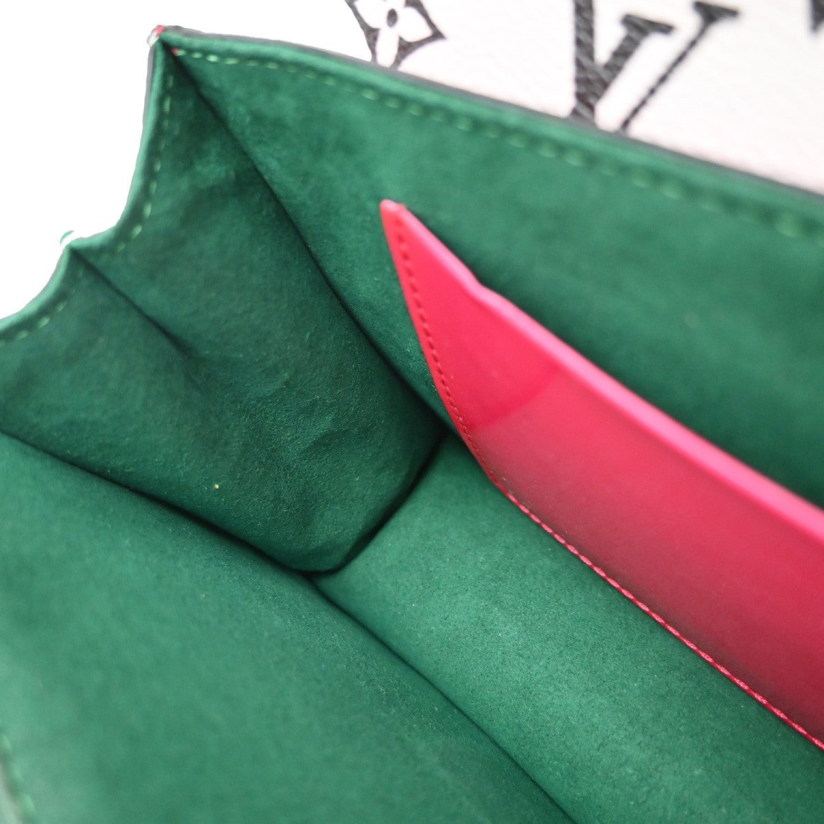 Louis Vuitton Wynwood Handbag Monogram Vernis with Monogram Canvas and Epi Leather, PINK, PATENT_LEATHER, Shoulder bag